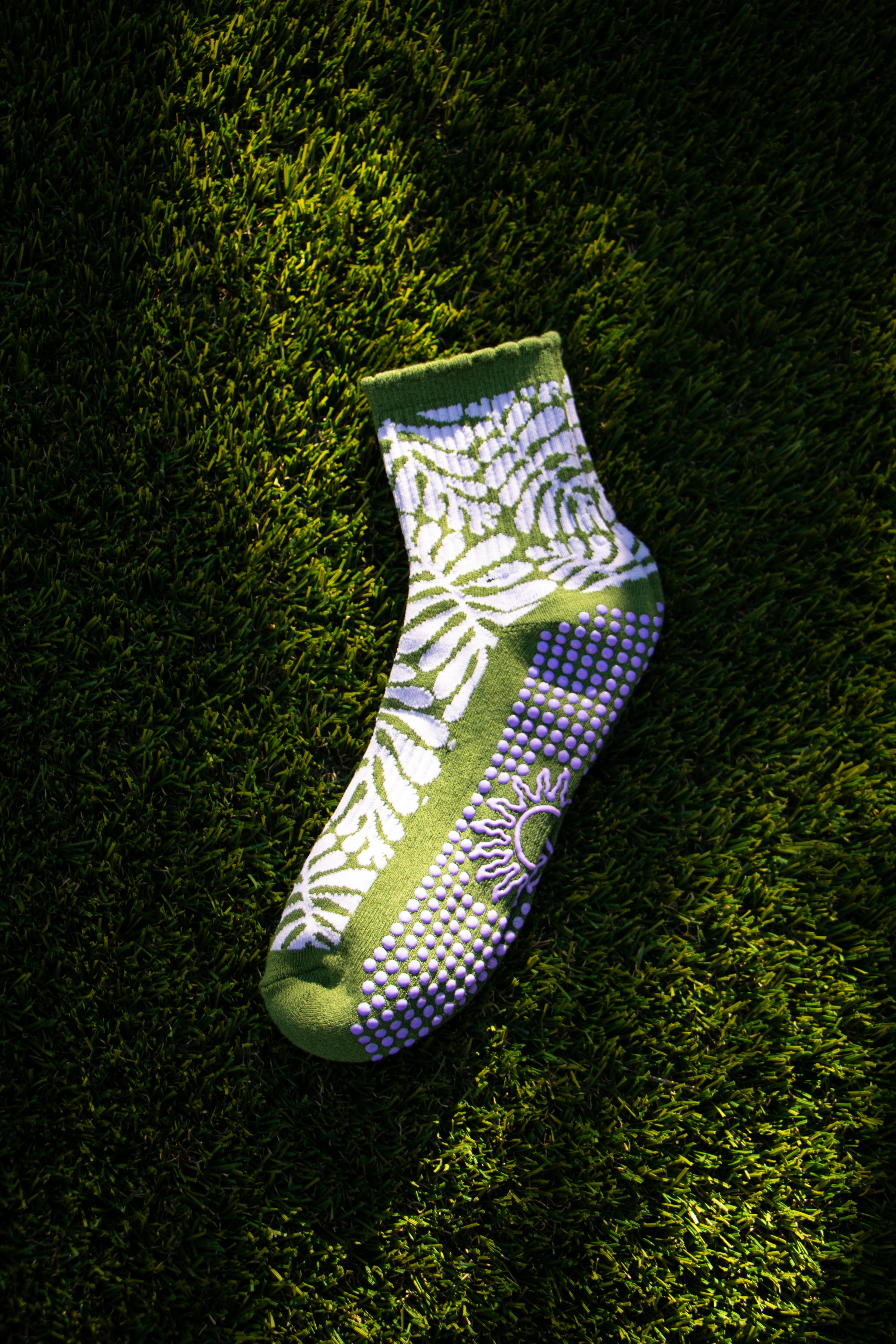 Wanda Grippy Sock